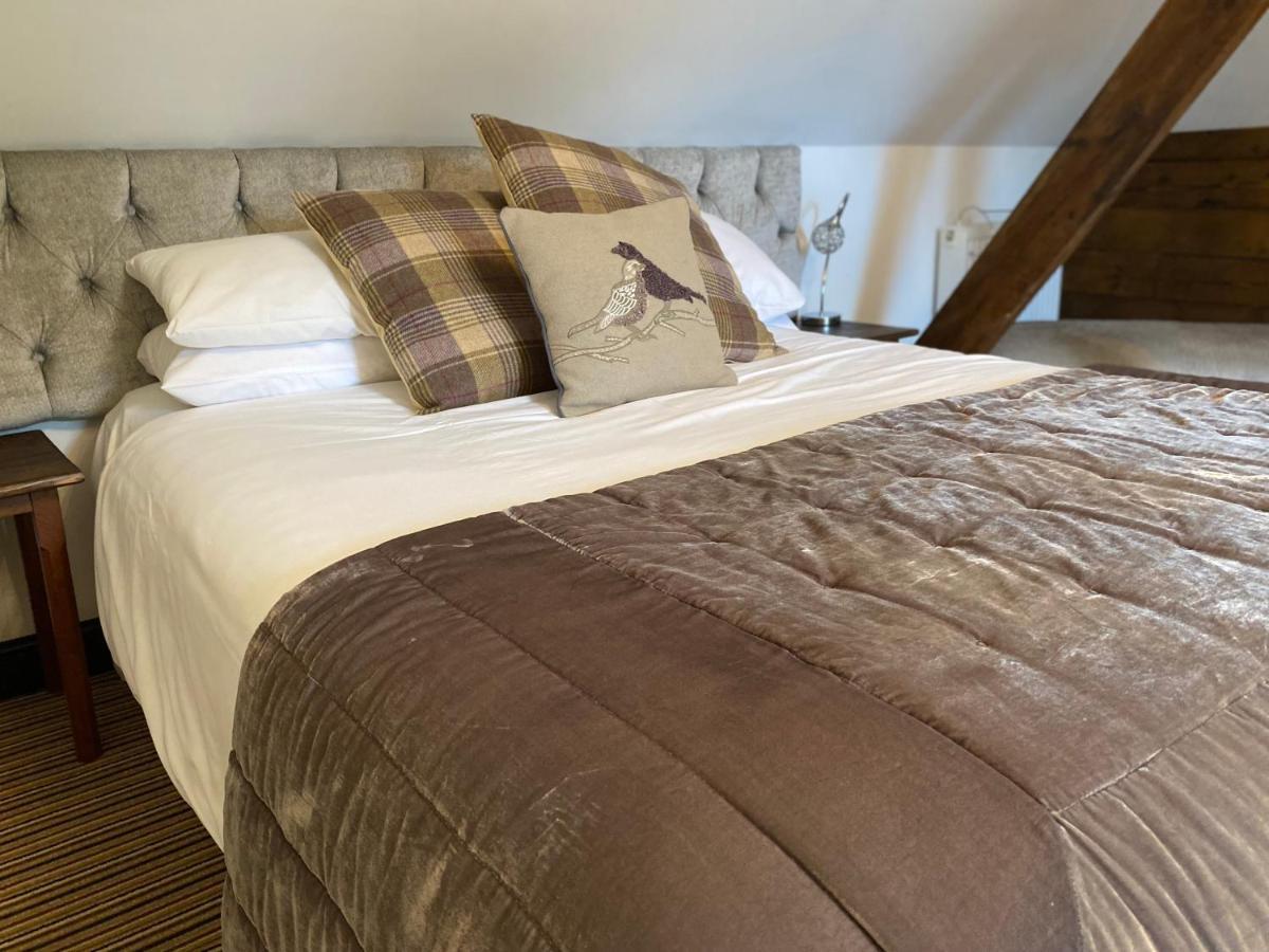 Betsey Trotwood. Historic Stylish 2-Bed Cottage. Blundeston Buitenkant foto